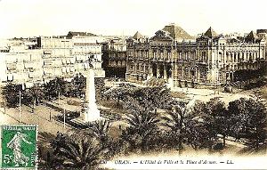 PA a- 16- Vue d'ensemble place d' Armes